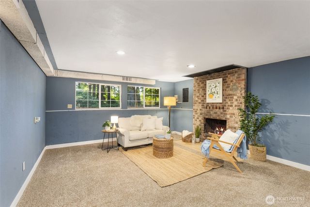 3840 NE Iverson Road, Poulsbo, WA 98370