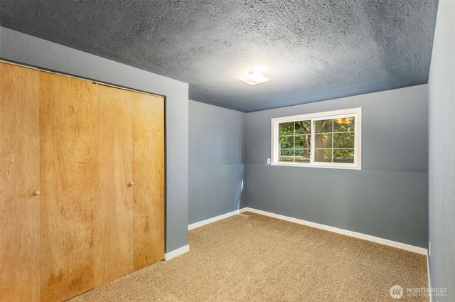 3840 NE Iverson Road, Poulsbo, WA 98370
