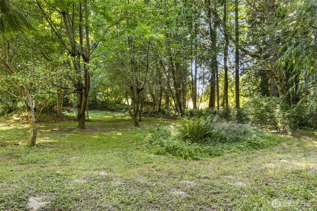 3840 NE Iverson Road, Poulsbo, WA 98370