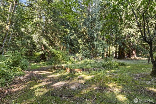 3840 NE Iverson Road, Poulsbo, WA 98370