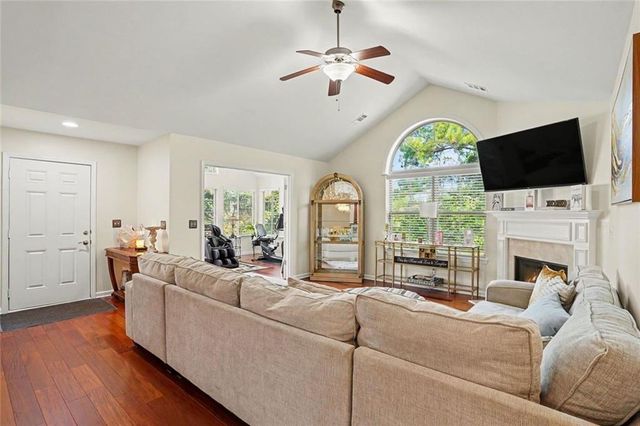 416 Kenley Court, Mcdonough, GA 30253