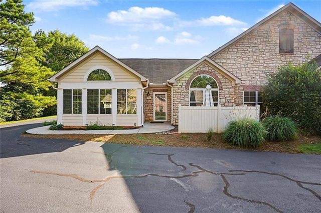 416 Kenley Court, Mcdonough, GA 30253
