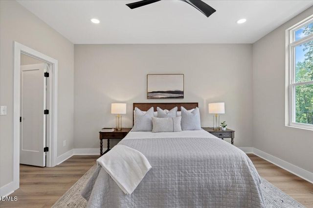 720 Oakwood Avenue 101, Raleigh, NC 27601