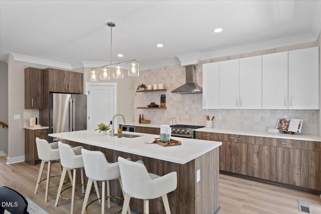 720 Oakwood Avenue 101, Raleigh, NC 27601