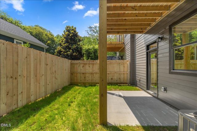 720 Oakwood Avenue 101, Raleigh, NC 27601