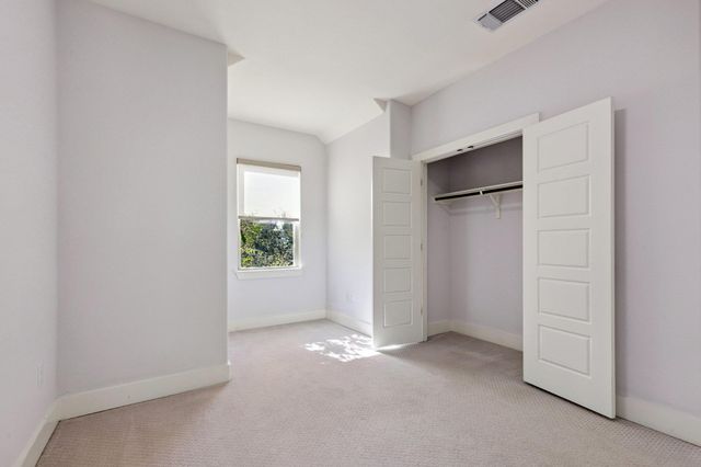 6000 Baythorne DR, Austin, TX 78747