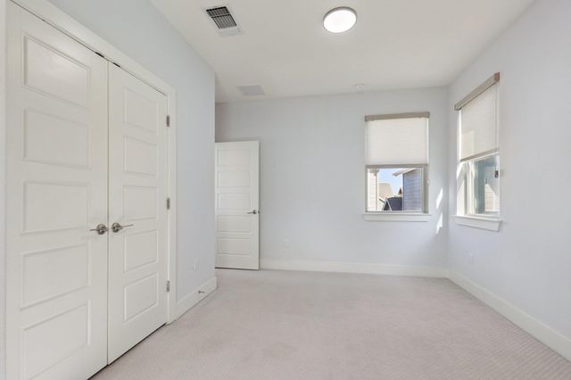 6000 Baythorne DR, Austin, TX 78747