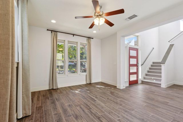 6000 Baythorne DR, Austin, TX 78747