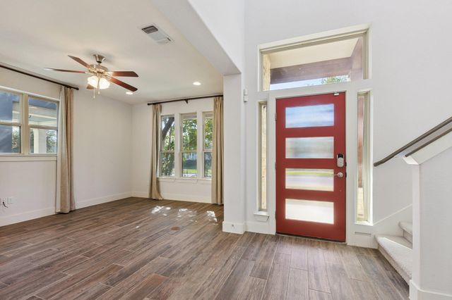 6000 Baythorne DR, Austin, TX 78747