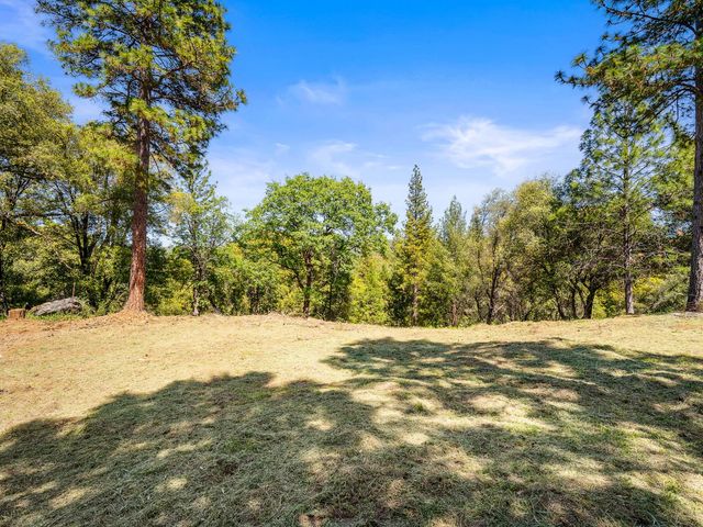 2800 La Paz Rd, Placerville, CA 95667