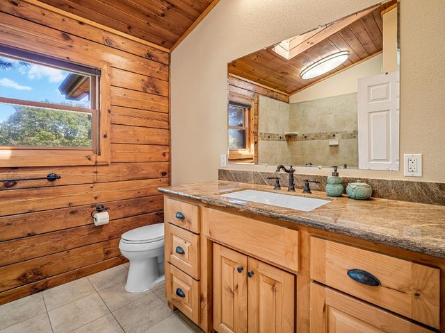 2800 La Paz Rd, Placerville, CA 95667