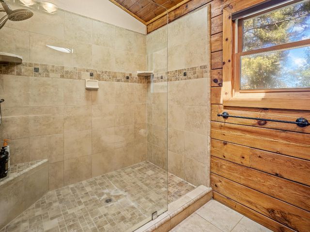 2800 La Paz Rd, Placerville, CA 95667