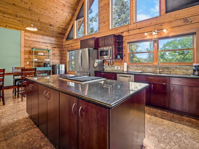 2800 La Paz Rd, Placerville, CA 95667