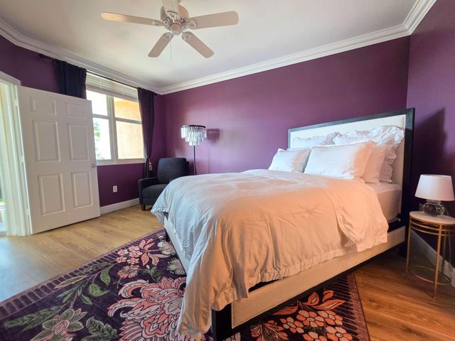806 E Windward Way 323, Lantana, FL 33462