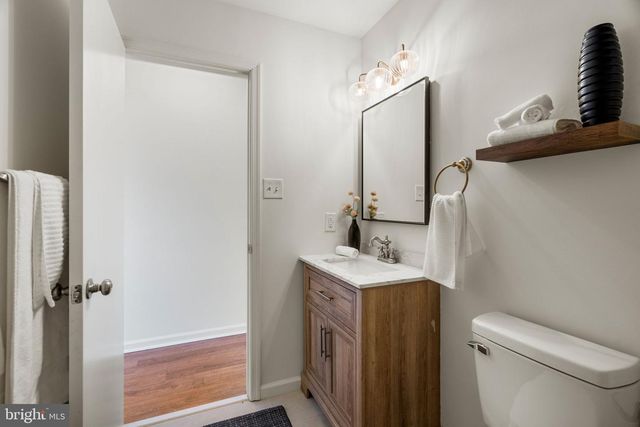 265 LAFAYETTE DR, Swedesboro, NJ 08085