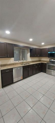 5669 BRECKENRIDGE CIRCLE, Orlando, FL 32818