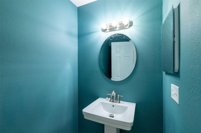 5669 BRECKENRIDGE CIRCLE, Orlando, FL 32818