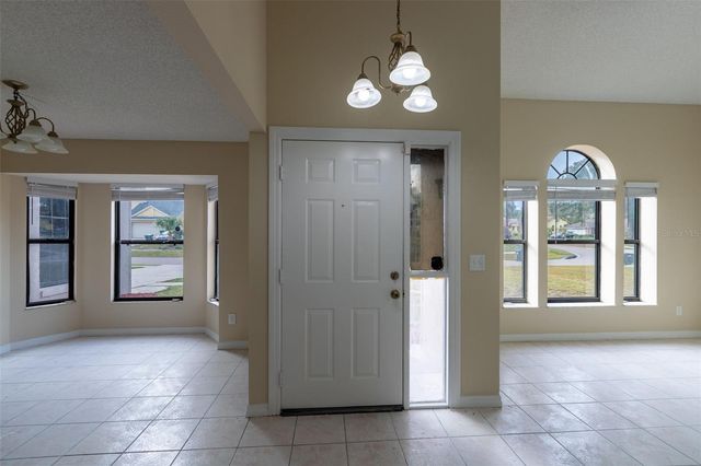 5669 BRECKENRIDGE CIRCLE, Orlando, FL 32818