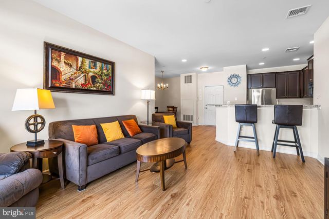 274 CARSON TER, Huntingdon Valley, PA 19006