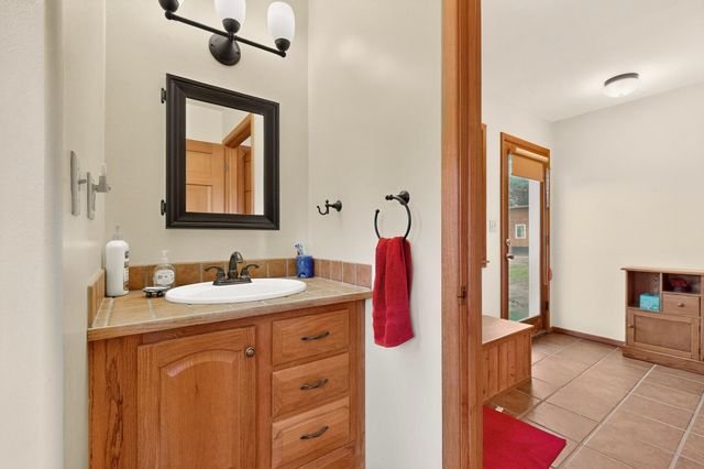 39 W Canal Road, Bernalillo, NM 87004