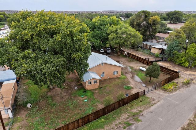 39 W Canal Road, Bernalillo, NM 87004
