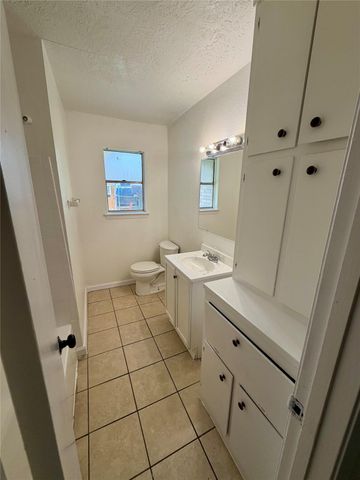 12818 Segrest Drive, Houston, TX 77047
