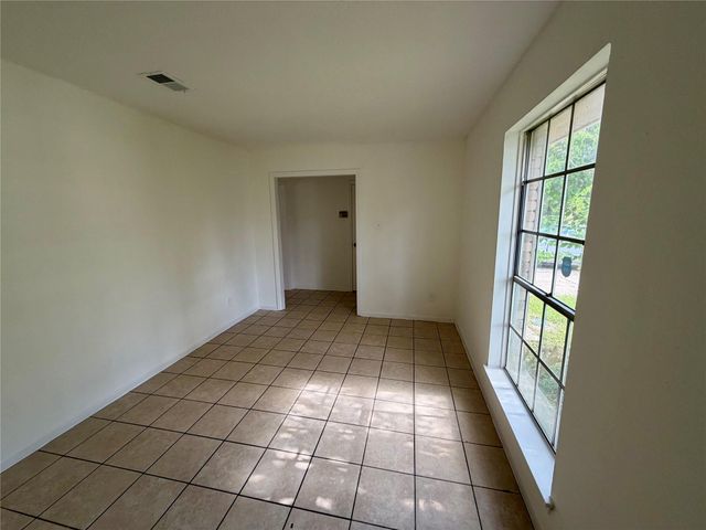 12818 Segrest Drive, Houston, TX 77047
