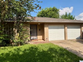 12818 Segrest Drive, Houston, TX 77047