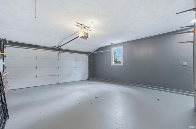 3905 Fernbank Drive, Fort Wayne, IN 46815