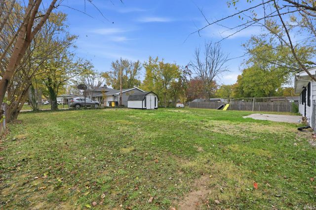 3905 Fernbank Drive, Fort Wayne, IN 46815