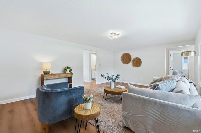 3905 Fernbank Drive, Fort Wayne, IN 46815