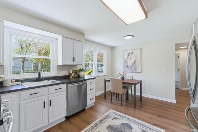 3905 Fernbank Drive, Fort Wayne, IN 46815