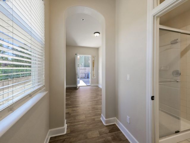 9216 Hallmark Pl, Vallejo, CA 94591