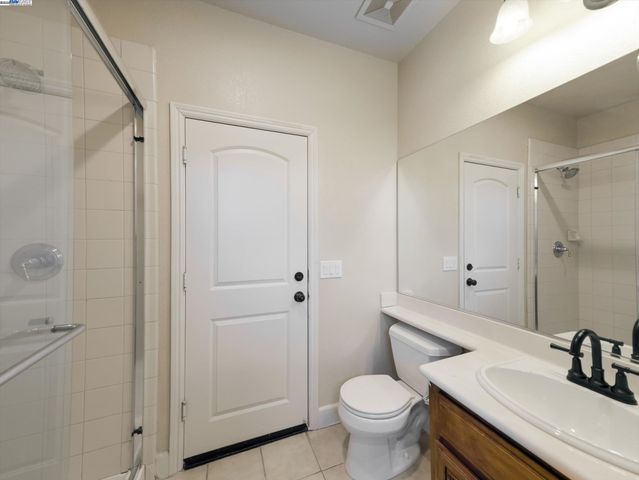 9216 Hallmark Pl, Vallejo, CA 94591