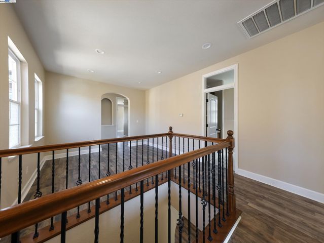 9216 Hallmark Pl, Vallejo, CA 94591