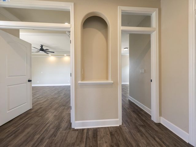 9216 Hallmark Pl, Vallejo, CA 94591