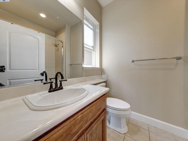 9216 Hallmark Pl, Vallejo, CA 94591