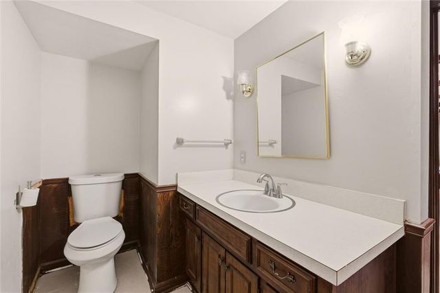 10935 Lydia Avenue, Kansas City, MO 64131