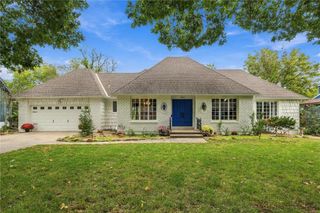10935 Lydia Avenue, Kansas City, MO 64131