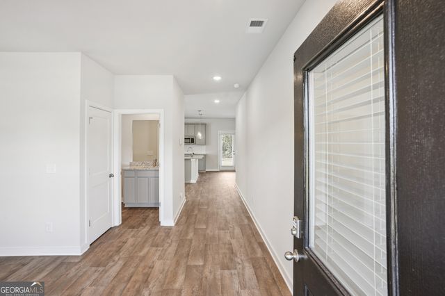 1645 Fuma Leaf Way 256, Mcdonough, GA 30253