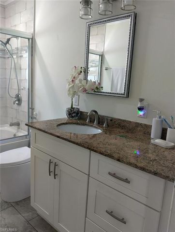 257 Evergreen RD, North Fort Myers, FL 33903