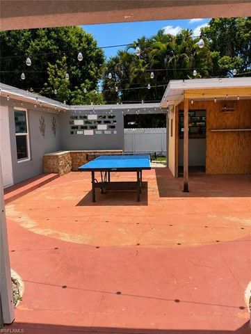 257 Evergreen RD, North Fort Myers, FL 33903