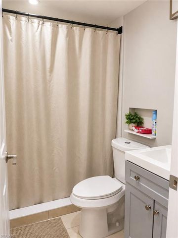 257 Evergreen RD, North Fort Myers, FL 33903