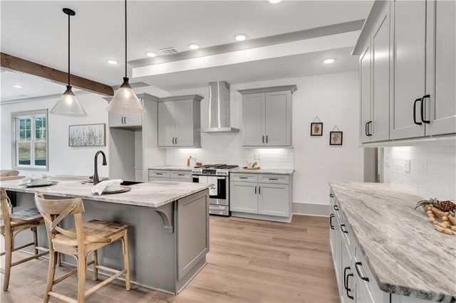 85 Villa Vista 27, Jasper, GA 30143