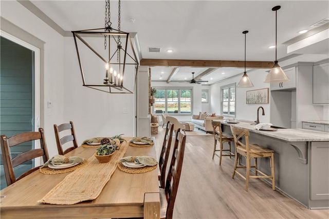 85 Villa Vista 27, Jasper, GA 30143