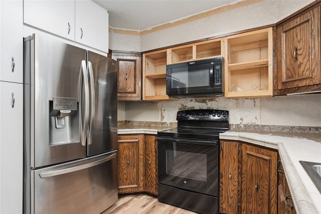 1145 Vogt Street, Robins, IA 52325