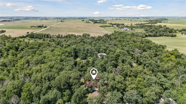 1145 Vogt Street, Robins, IA 52325