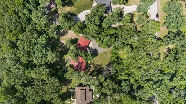 1145 Vogt Street, Robins, IA 52325