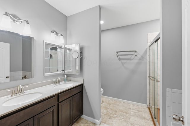 780 Redwood Lane, Lewis Center, OH 43035