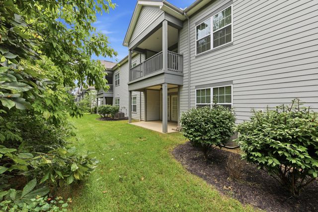 780 Redwood Lane, Lewis Center, OH 43035